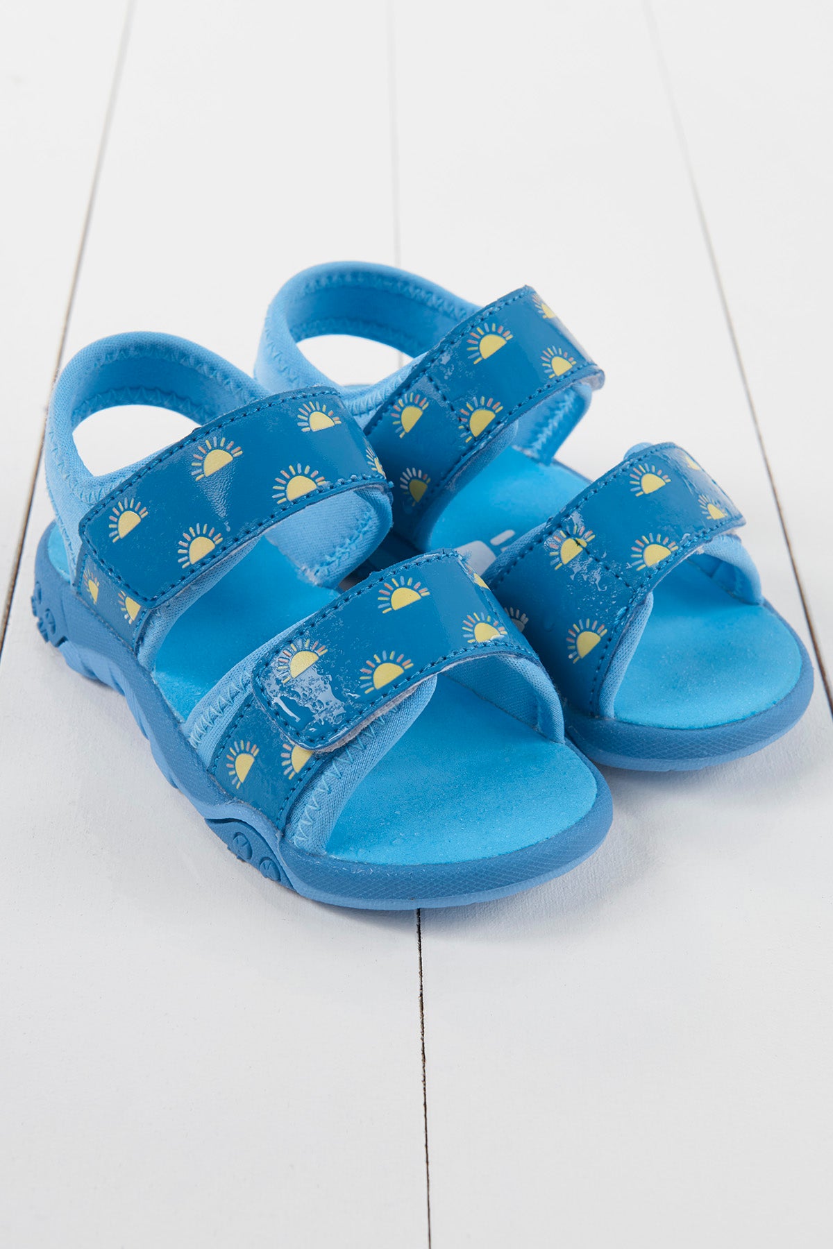Cornflower Blue Colour-Changing Sandals