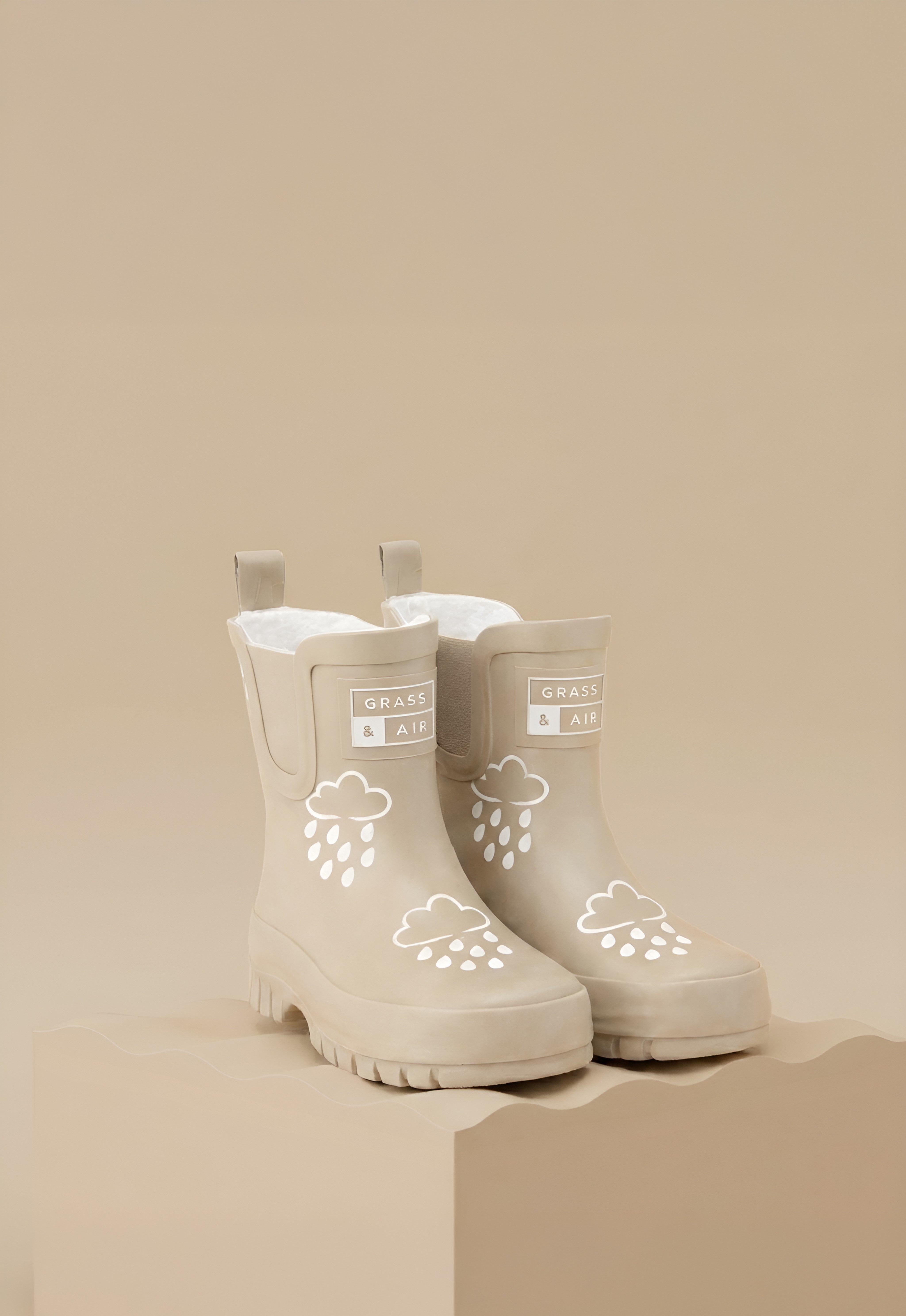 Stone Colour-Changing Chunky Sole Shortie Welly
