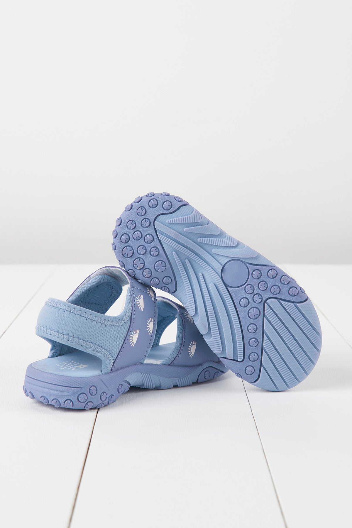 Lavender Colour-Changing Sandals