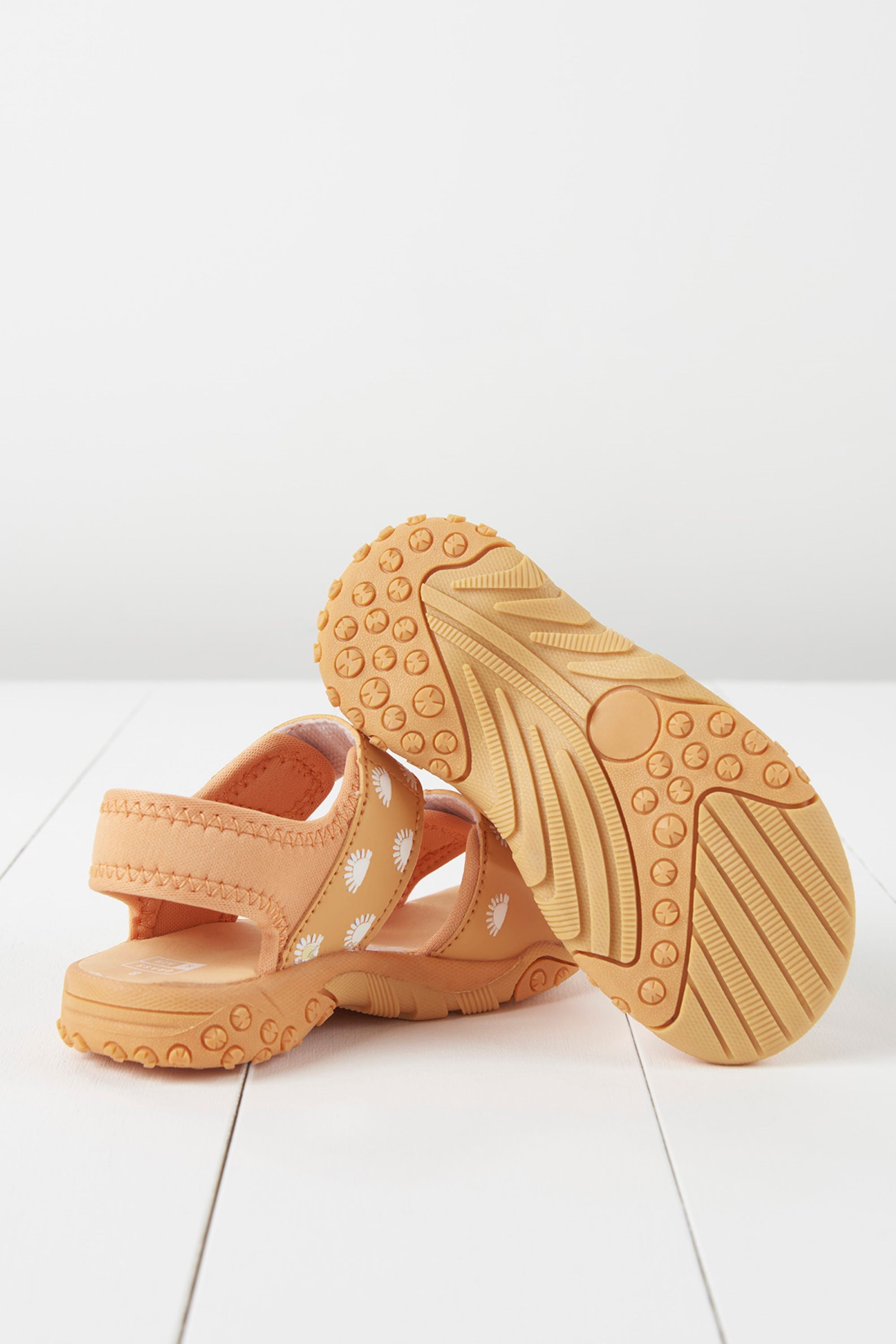 Peach Colour-Changing Sandals