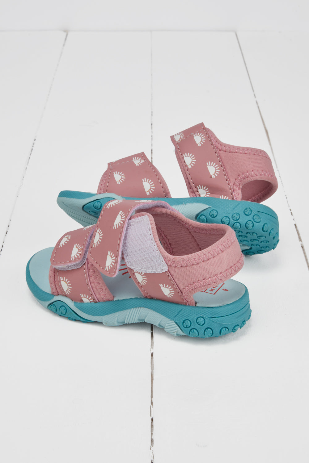 Rose Colour-Changing Sandals