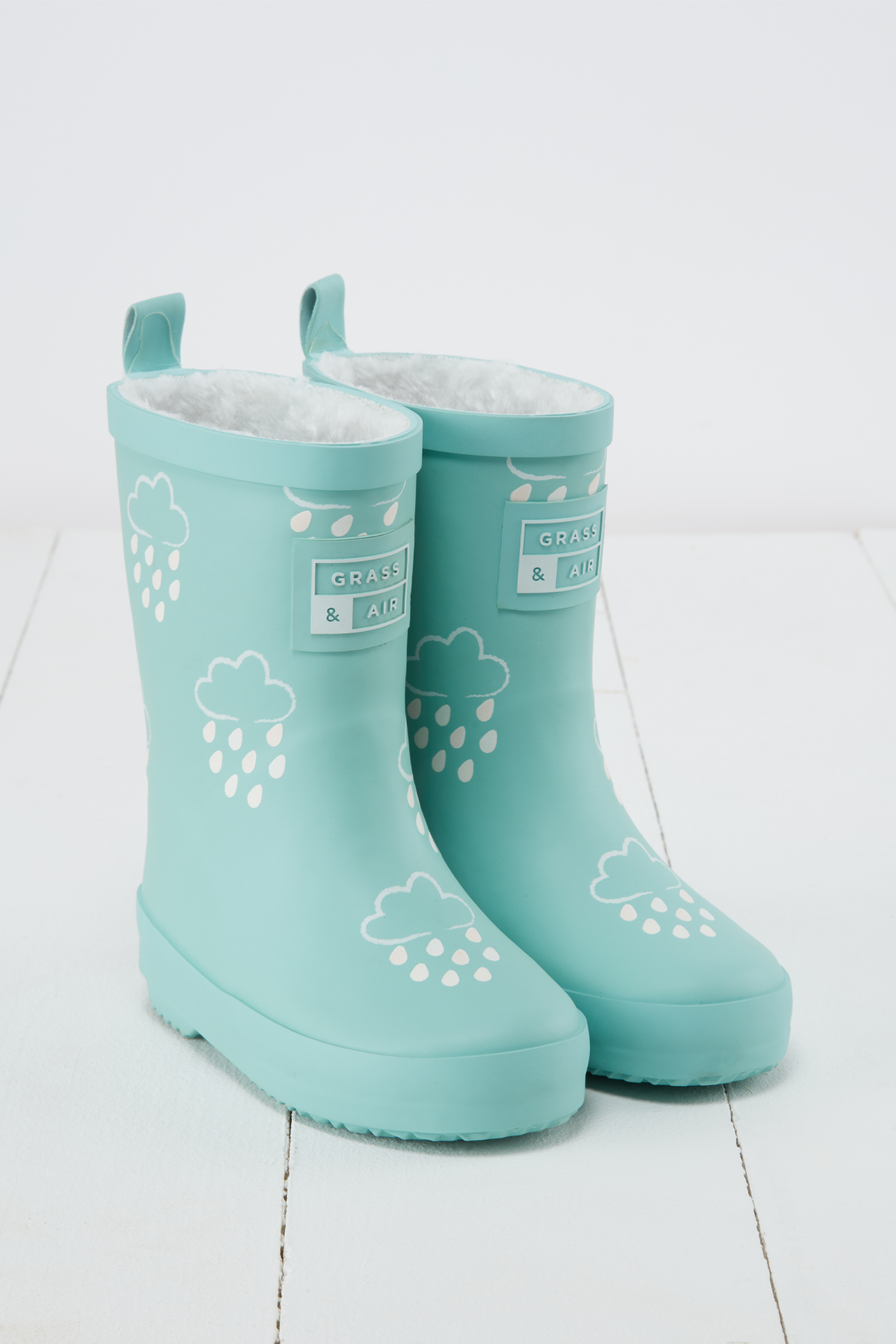 Pistachio Colour-Changing Kids Wellies with Teddy Fleece Lining